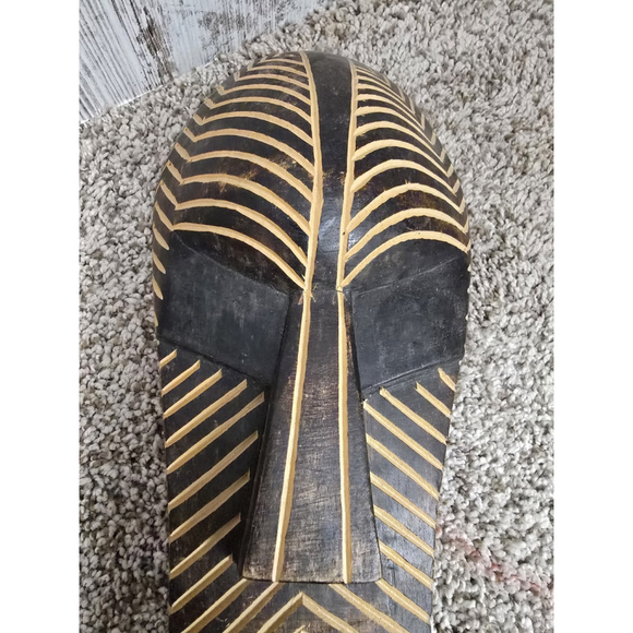 African wood mask handcrafted 13" - Picture 8 of 10